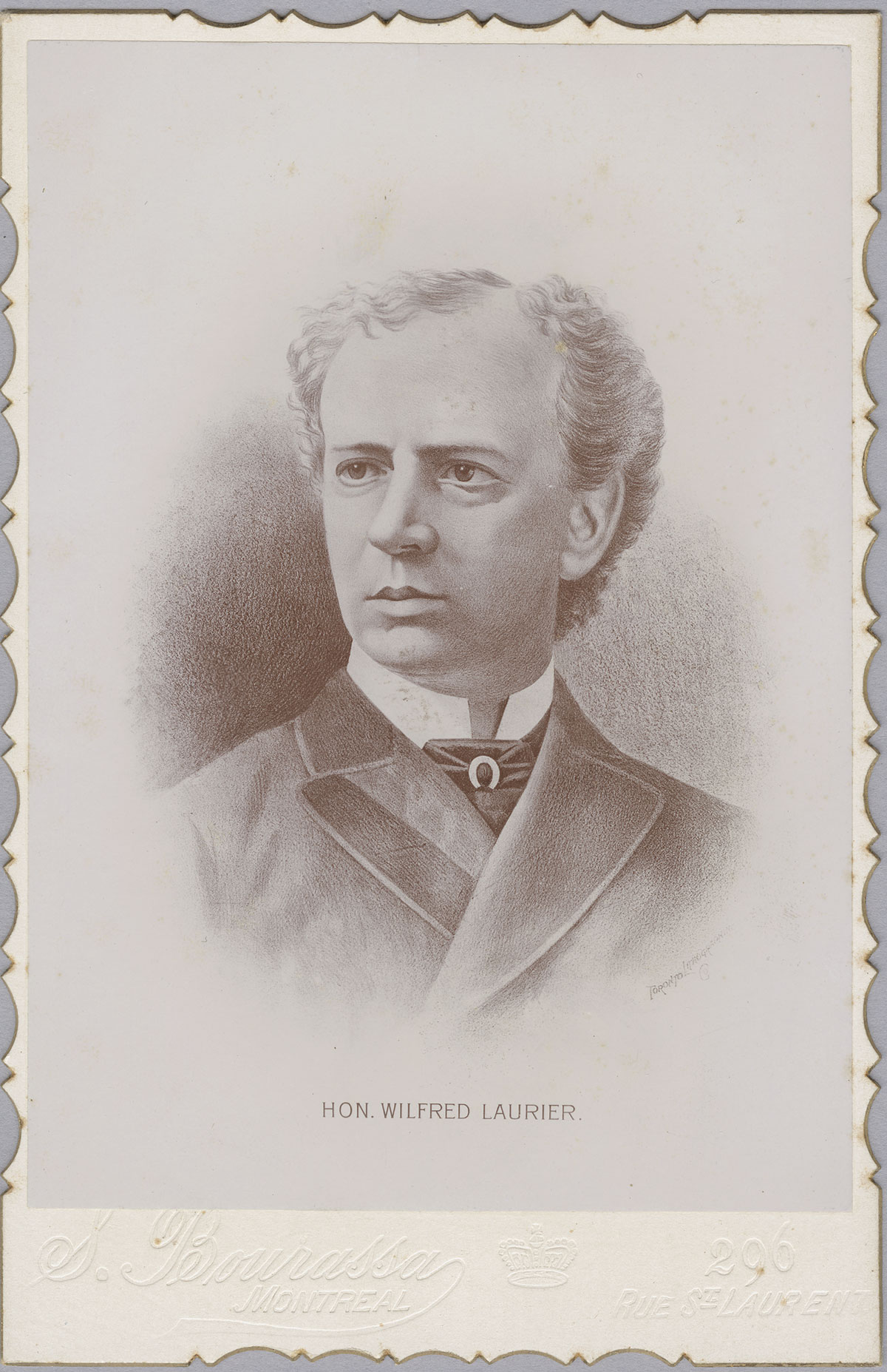 Photograph of Laurier taken around 1885, shortly before he became Leader of the Liberal Party of Canada. Canadian Museum of History, 2012-H0040.93. Gift of Serge Joyal.