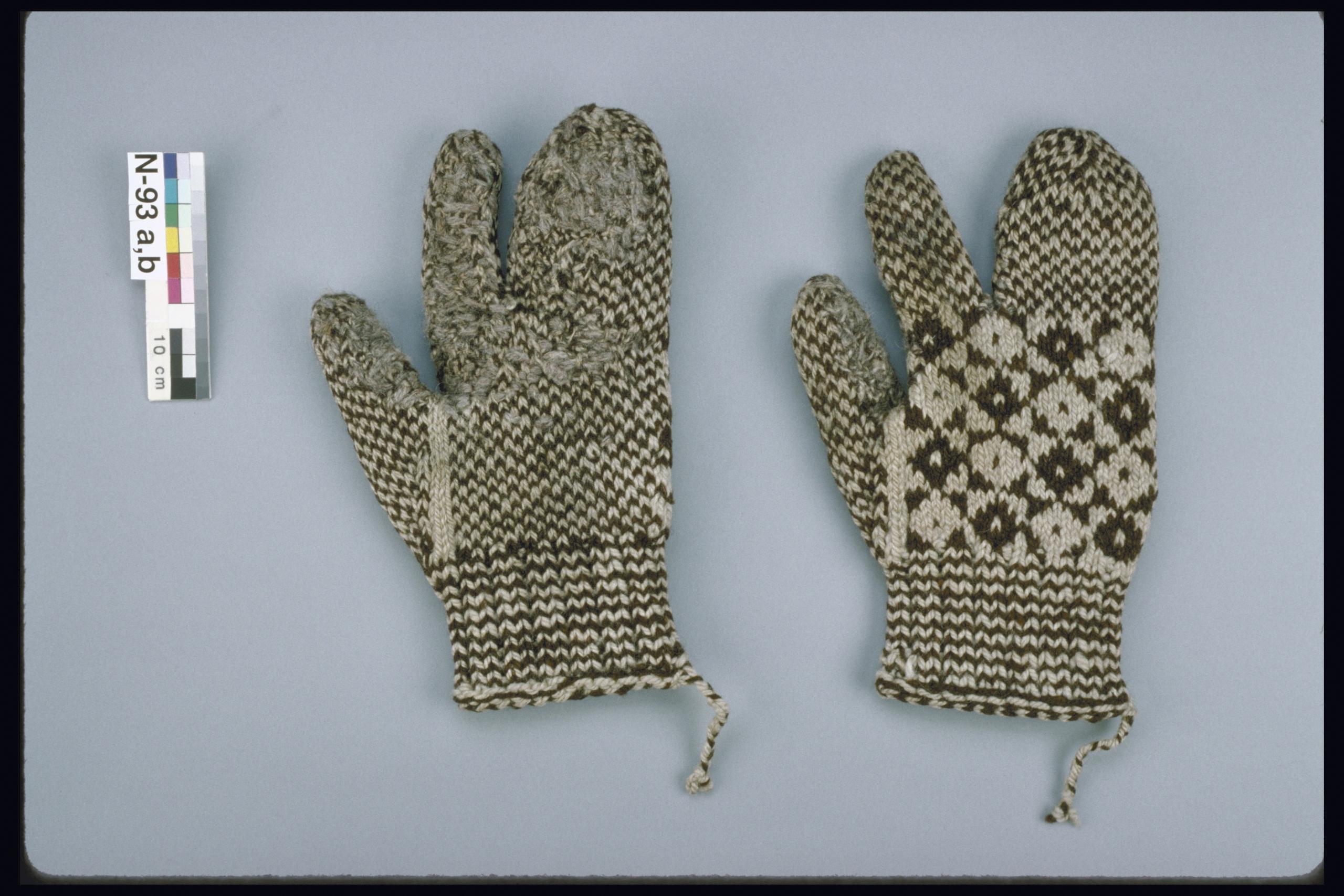 mittens | Canadian Museum of History