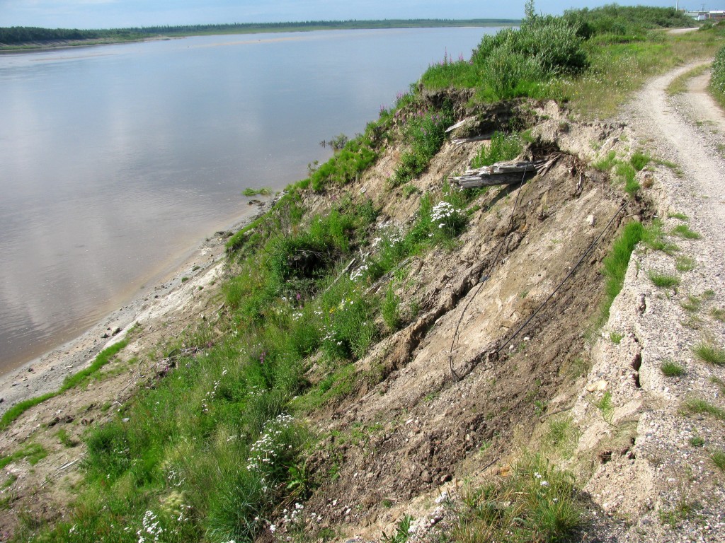 A view of the eroding slope in front of the HBC post built in Fort Severn in the mid-1700s. Since the author’s previous visit to Fort Severn in 1984, some 30 feet of embankment have slid into the Severn River, carrying away irreplaceable pieces of Canadian history.