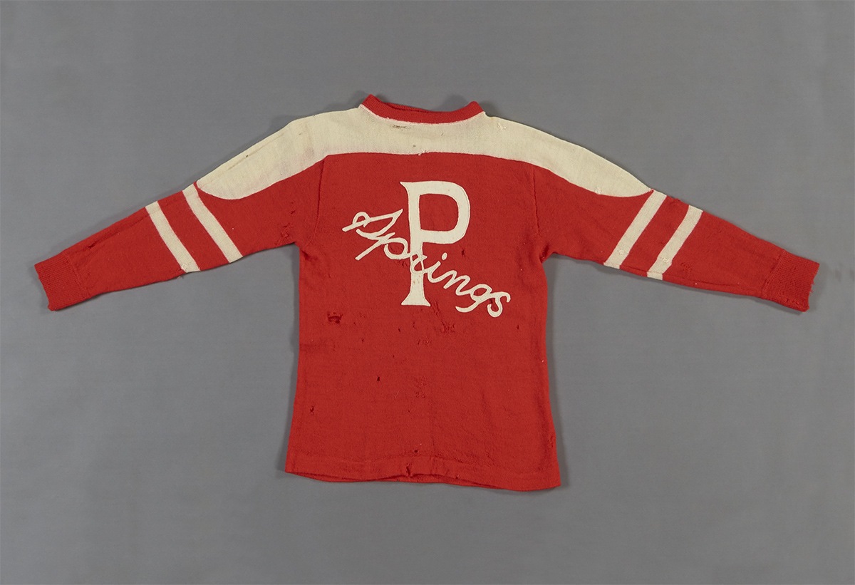 A red and white jersey featuring the words "Philadelphia Phillies."
Keywords: Ottawa