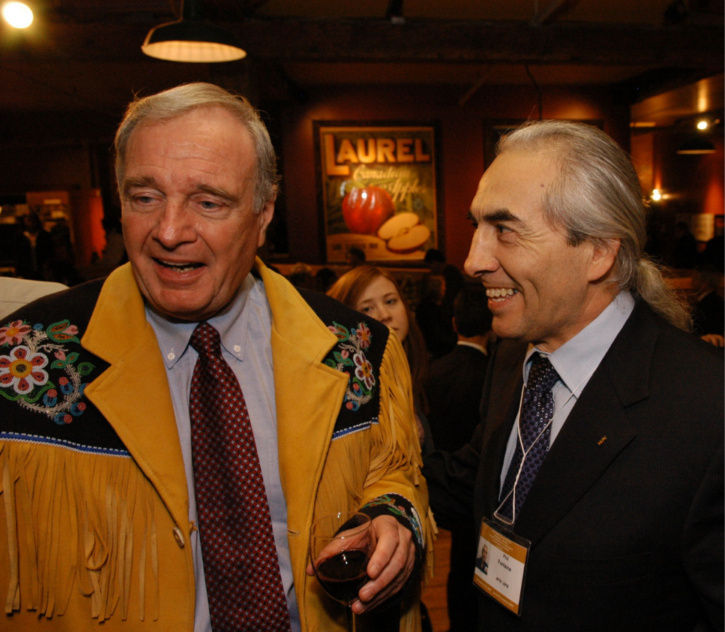 Prime Minister Paul Martin with Phil Fontaine, National Chief of the Assembly of First Nations